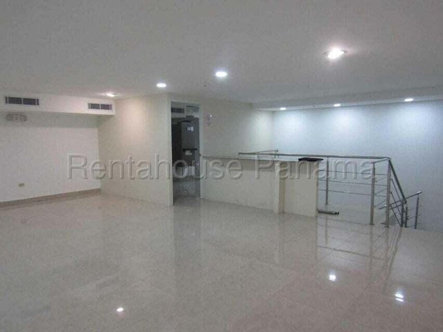 Commercial Property - Local en Crystal Plaza Mall
